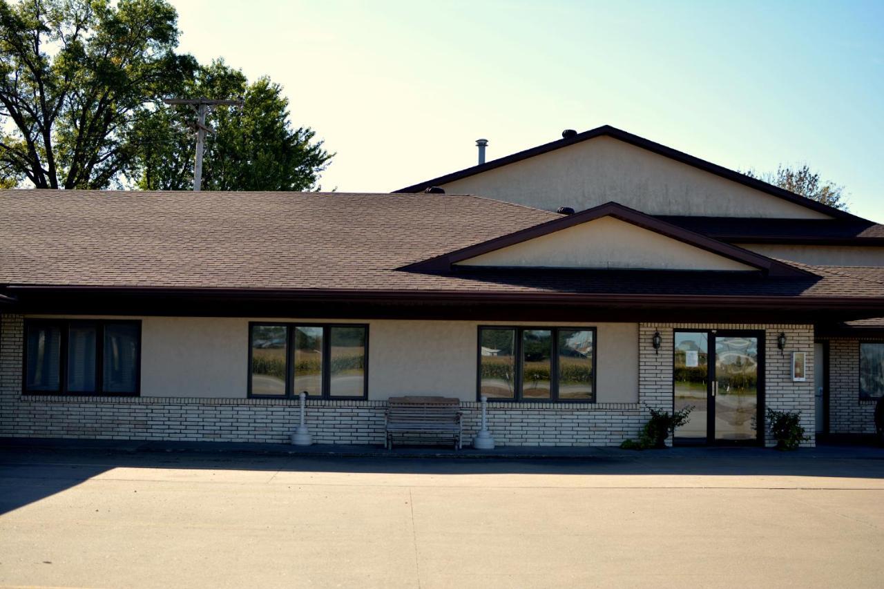 Dutch Country Inn Kalona Dış mekan fotoğraf